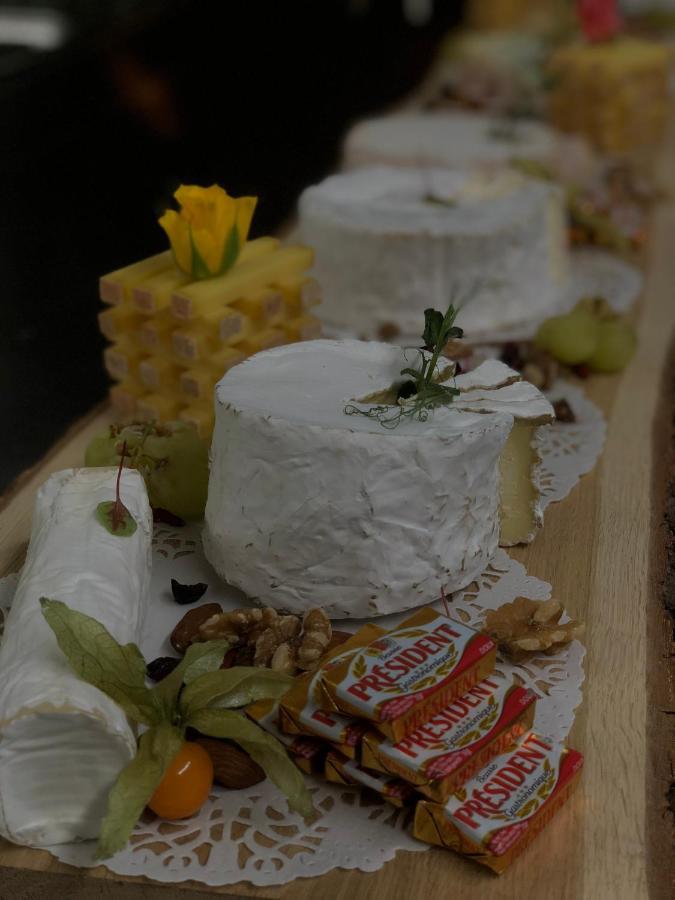 Auberge Des Sauterelles Sermersheim Buitenkant foto